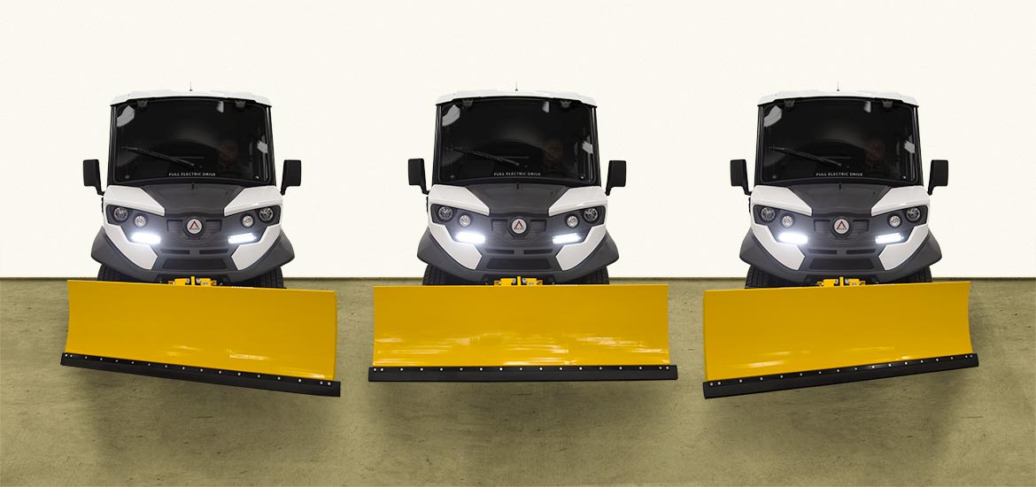 Utility vehicles with snow plow blade ATX Alke'