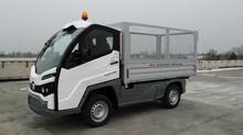 utility vehicle with steel mesh sides