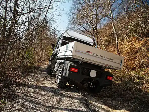 Geländefahrzeug 4x4