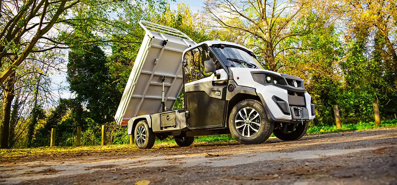 LKW - Produktreihe ATX4 mit Kipper